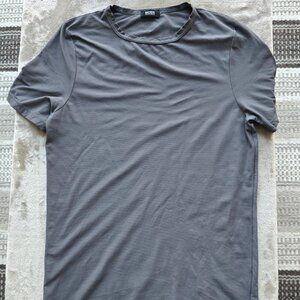 Hugo Boss T shirt gray
